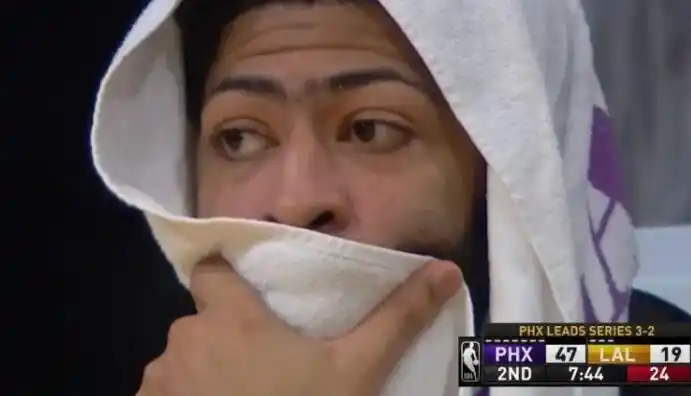 nba-湖人vs太阳 詹姆斯持球突破_NBA季后赛湖人被淘汰_勒布朗詹姆斯一轮游