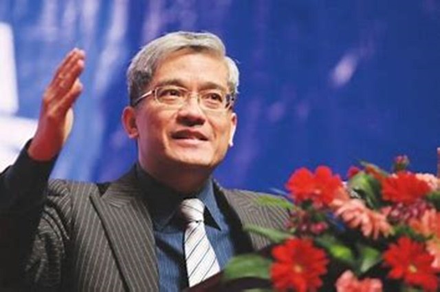 郎咸平博客财经郎眼_郎咸平 2003-2011 经济学家 火热程度 主持节目 100多期 渗透领域 收视不菲 观众喜爱 财经教育法律 互联网风云人物 作家富豪榜