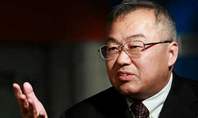 郎咸平博客财经郎眼_郎咸平 2003-2011 经济学家 火热程度 主持节目 100多期 渗透领域 收视不菲 观众喜爱 财经教育法律 互联网风云人物 作家富豪榜