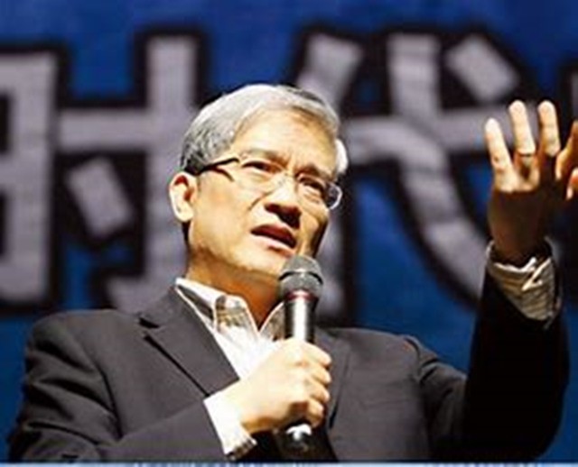 郎咸平 2003-2011 经济学家 火热程度 主持节目 100多期 渗透领域 收视不菲 观众喜爱 财经教育法律 互联网风云人物 作家富豪榜_郎咸平博客财经郎眼