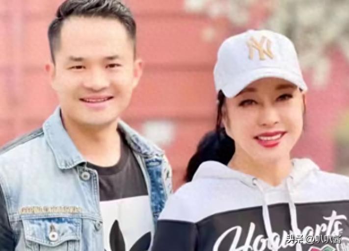 刘晓庆今日大婚_古柯被刘晓庆抛弃经历_古柯刘晓庆隐秘恋情