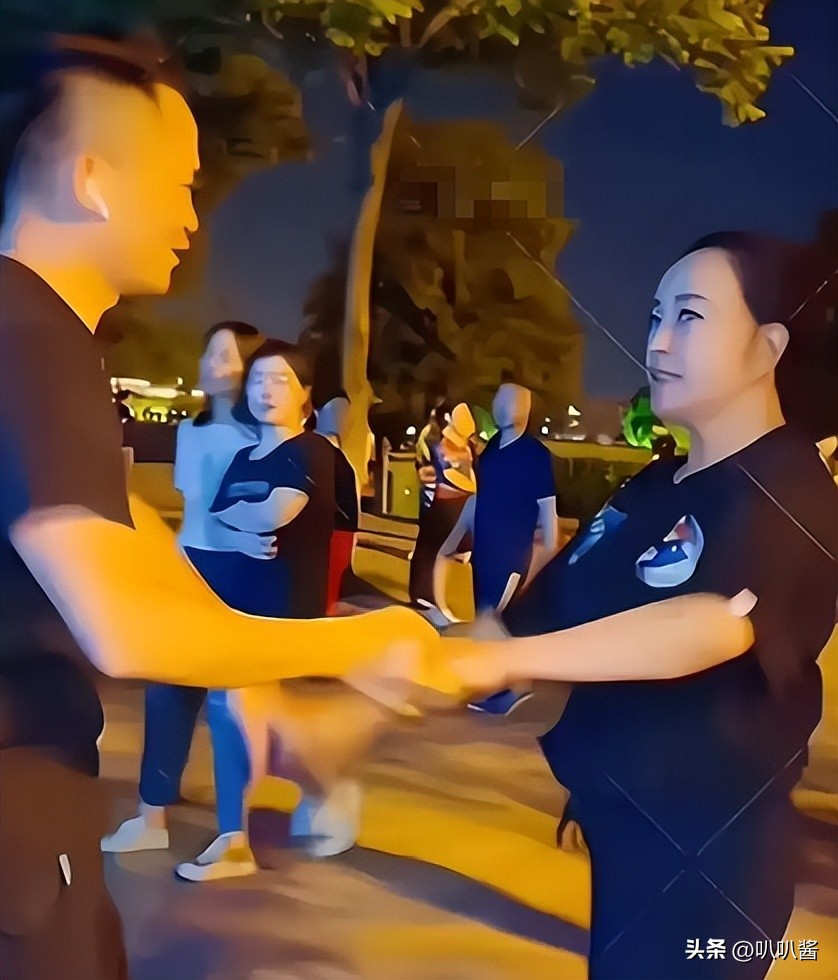 古柯被刘晓庆抛弃经历_古柯刘晓庆隐秘恋情_刘晓庆今日大婚