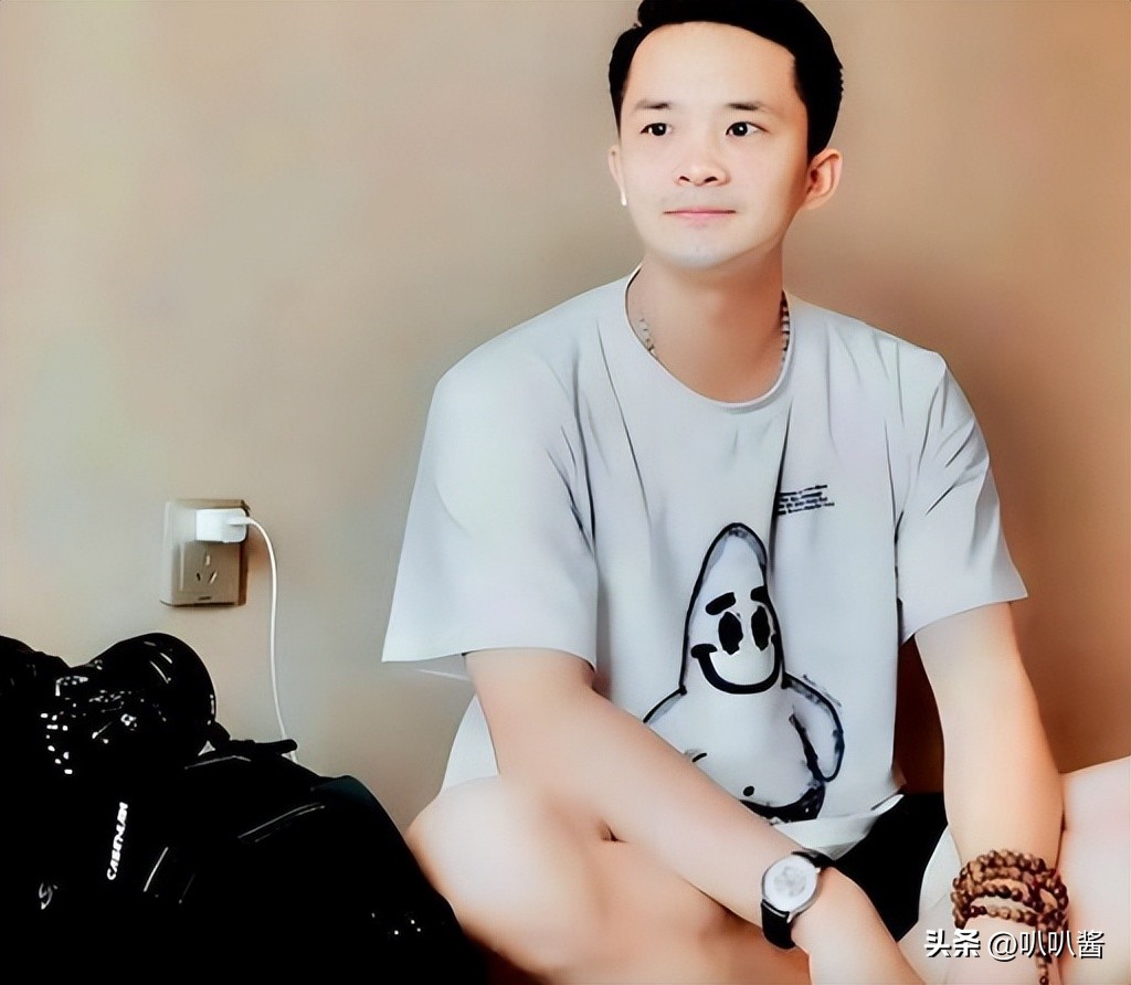 刘晓庆今日大婚_古柯被刘晓庆抛弃经历_古柯刘晓庆隐秘恋情