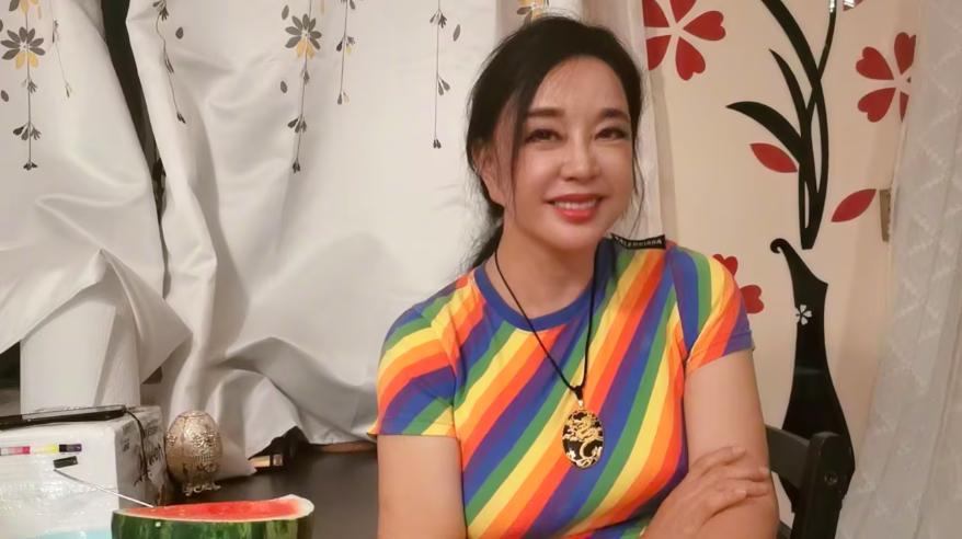 刘晓庆婚内出轨事件_刘晓庆74岁生日家庭生活_刘晓庆今日大婚