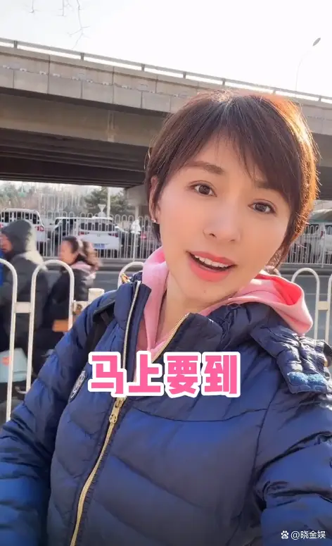 欧阳夏丹打球视频_欧阳夏丹毛宁羽毛球友谊_欧阳夏丹和毛宁一起打球