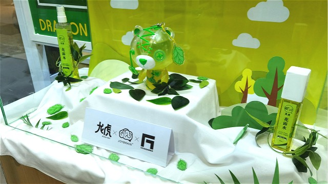 动漫游戏跨界合作_传统品牌IP联名_二次元文化受众