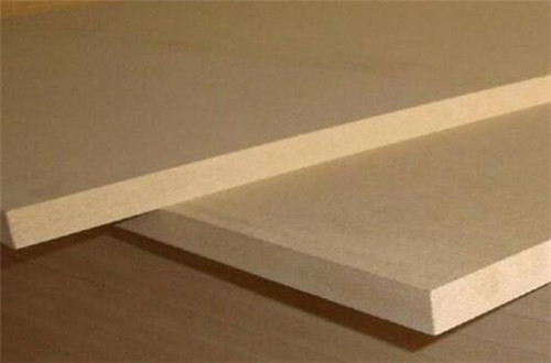 环保衣柜板材推荐_做衣柜用什么板材好_杨木生态板打衣柜好吗