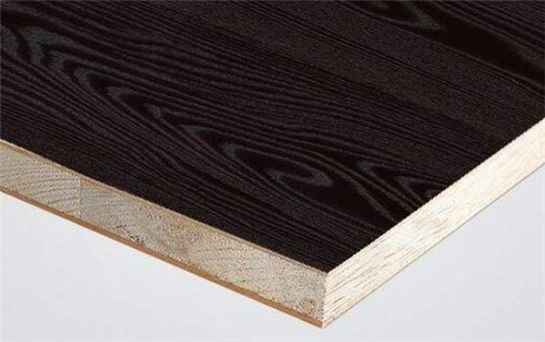 做衣柜用什么板材好_杨木生态板打衣柜好吗_环保衣柜板材推荐