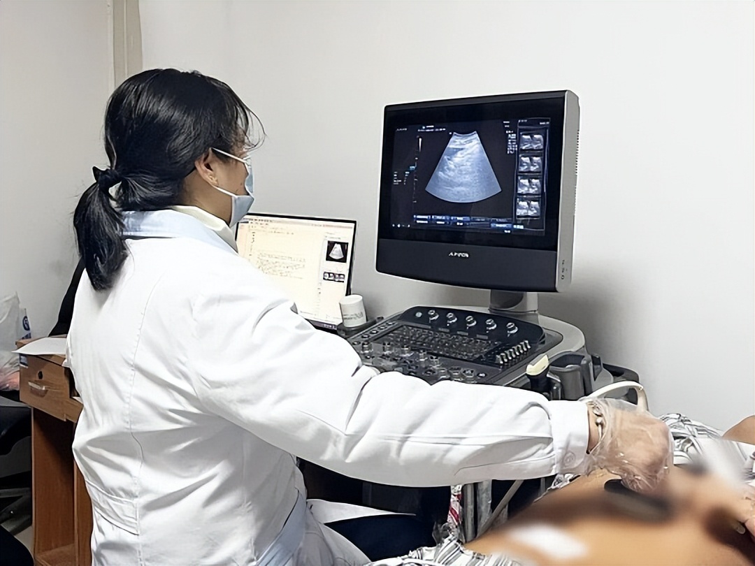 人身体结石是怎么形成的_长期不吃早餐胆结石_胆结石成因