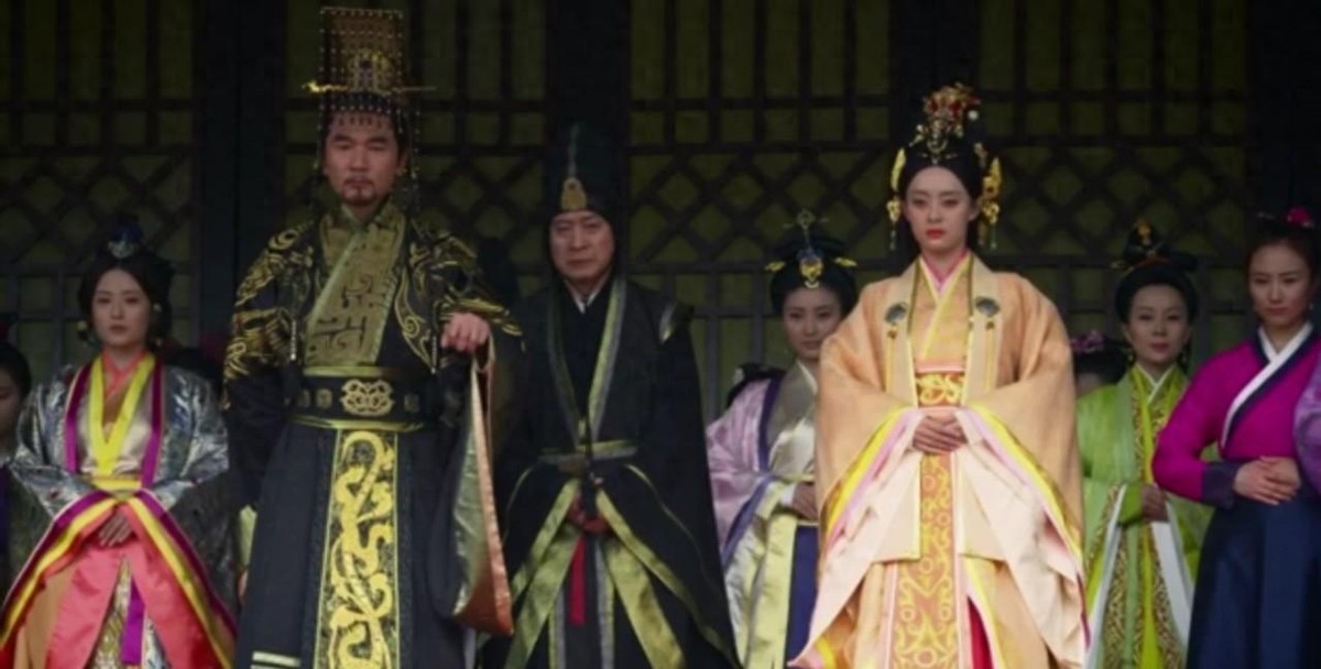 芈月传芈月赢驷续写_秦王嬴驷是否真的爱芈月_芈月与嬴驷的复杂情感纠葛