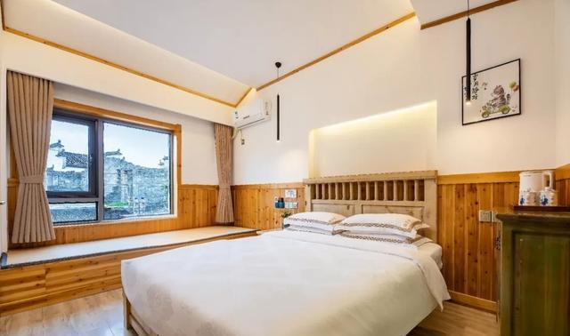 宏村新巴士线路周边村落免门票体验_宏村油菜花海散心拍照攻略_黄山安徽宏村附近的住宿