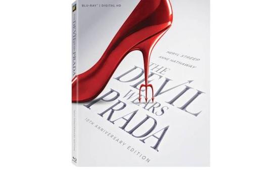 　　一周前，21 世纪福克斯发行了《穿普拉达的女魔头》10 周年纪念蓝光特别版，最新消息是电影续集《Revenge Wears Prada- The Devil Returns》将在今年拍摄