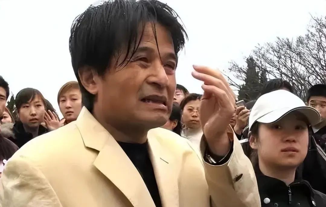 毕福剑退休生活状态_饭局改变命运毕福剑_毕福剑近照沧桑