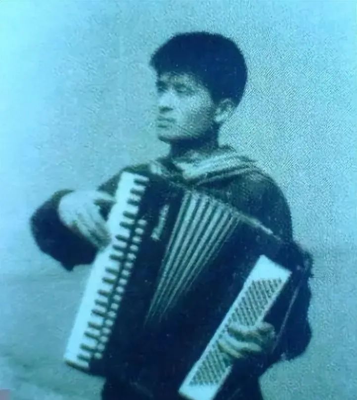 毕福剑近照沧桑_毕福剑退休生活状态_饭局改变命运毕福剑