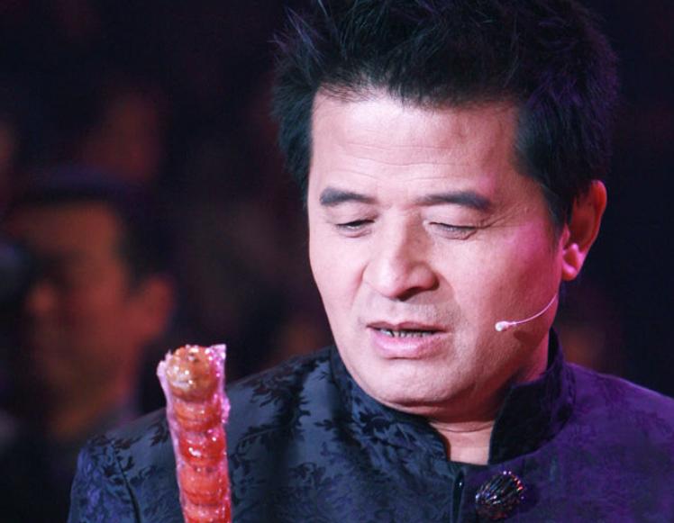 饭局改变命运毕福剑_公众人物言行规范_毕福剑酒桌失言事件