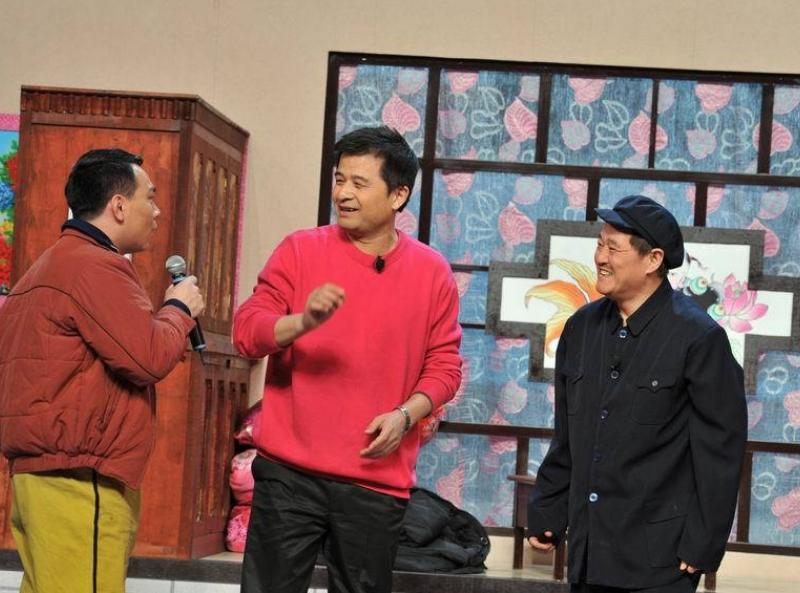 毕福剑酒桌失言事件_公众人物言行规范_饭局改变命运毕福剑