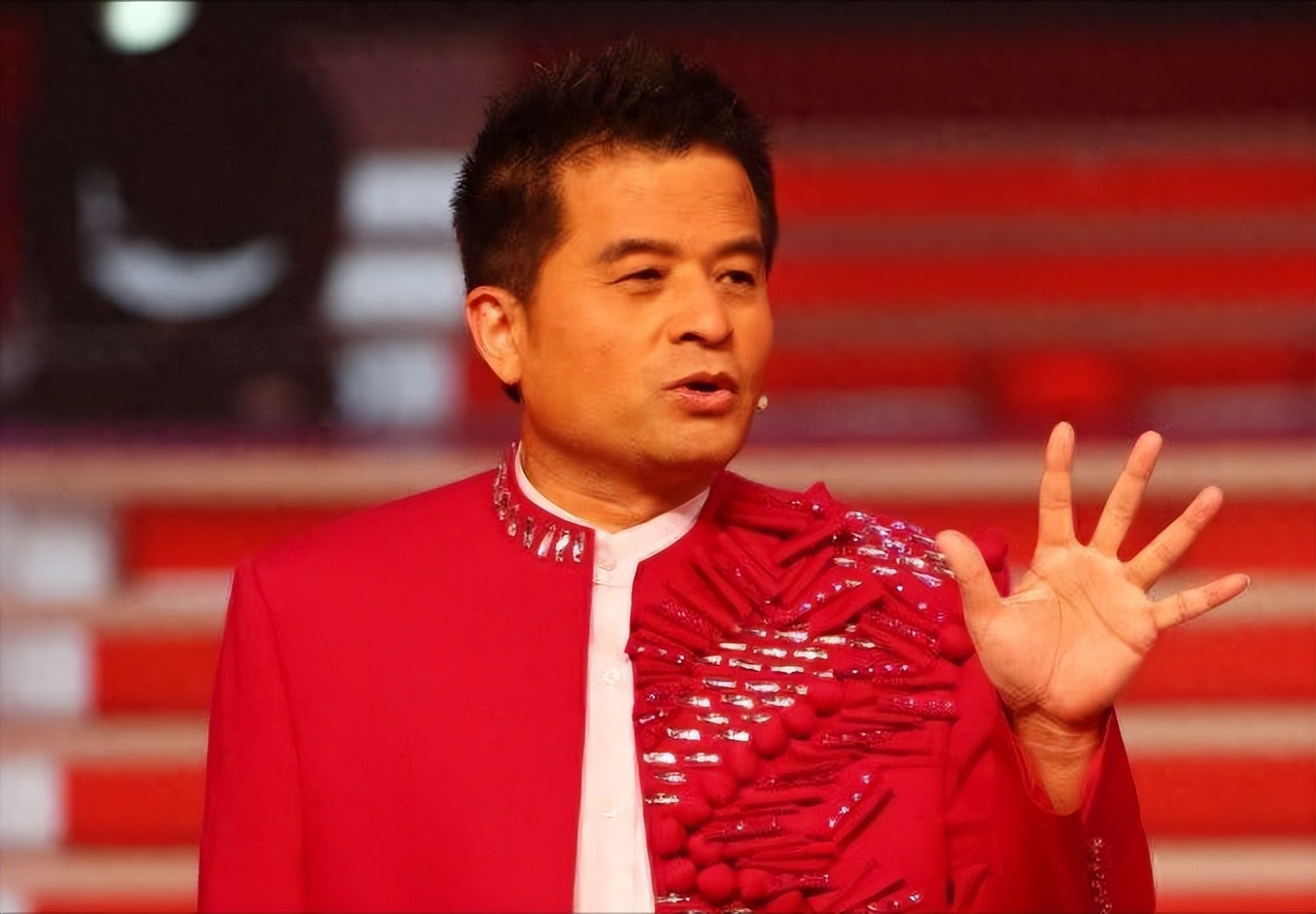 饭局改变命运毕福剑_毕福剑被封杀后现状_毕福剑说了什么被央视封杀