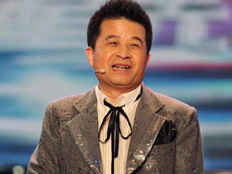 饭局改变命运毕福剑_毕福剑说了什么被央视封杀_毕福剑被封杀后现状