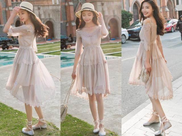 搭配格子连衣裙的奶奶鞋_时尚长款连衣裙_奶奶鞋搭配中长款连衣裙