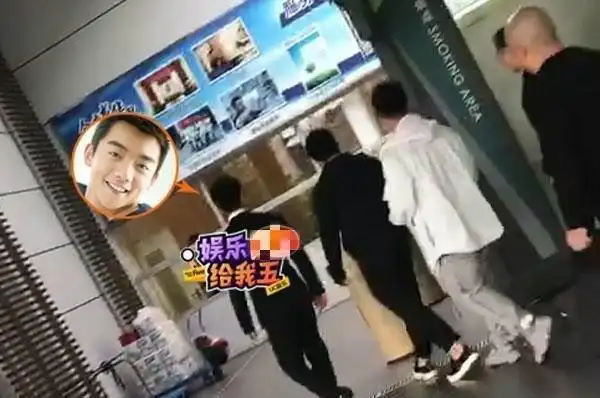 程晓玥郑恺分手后状态_程晓玥名媛生活晒礼物_郑恺前校花前女友