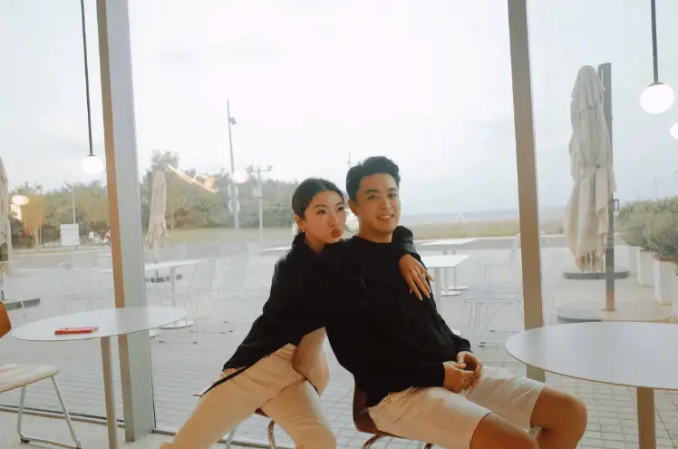 程晓玥官宣恋情郑恺前女友_郑恺前校花前女友_程晓玥与郑恺感情经历