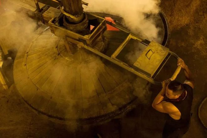 次高端白酒市场分析_双沟生态苏酒_生态苏酒价格表和图片