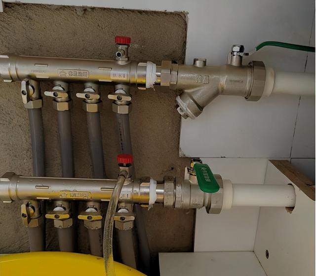 地暖清洗保养_免拆脉冲清洗技术_地热采暖的优缺点