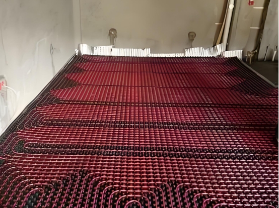 地热采暖的优缺点_地暖维修难度高_地暖使用问题多