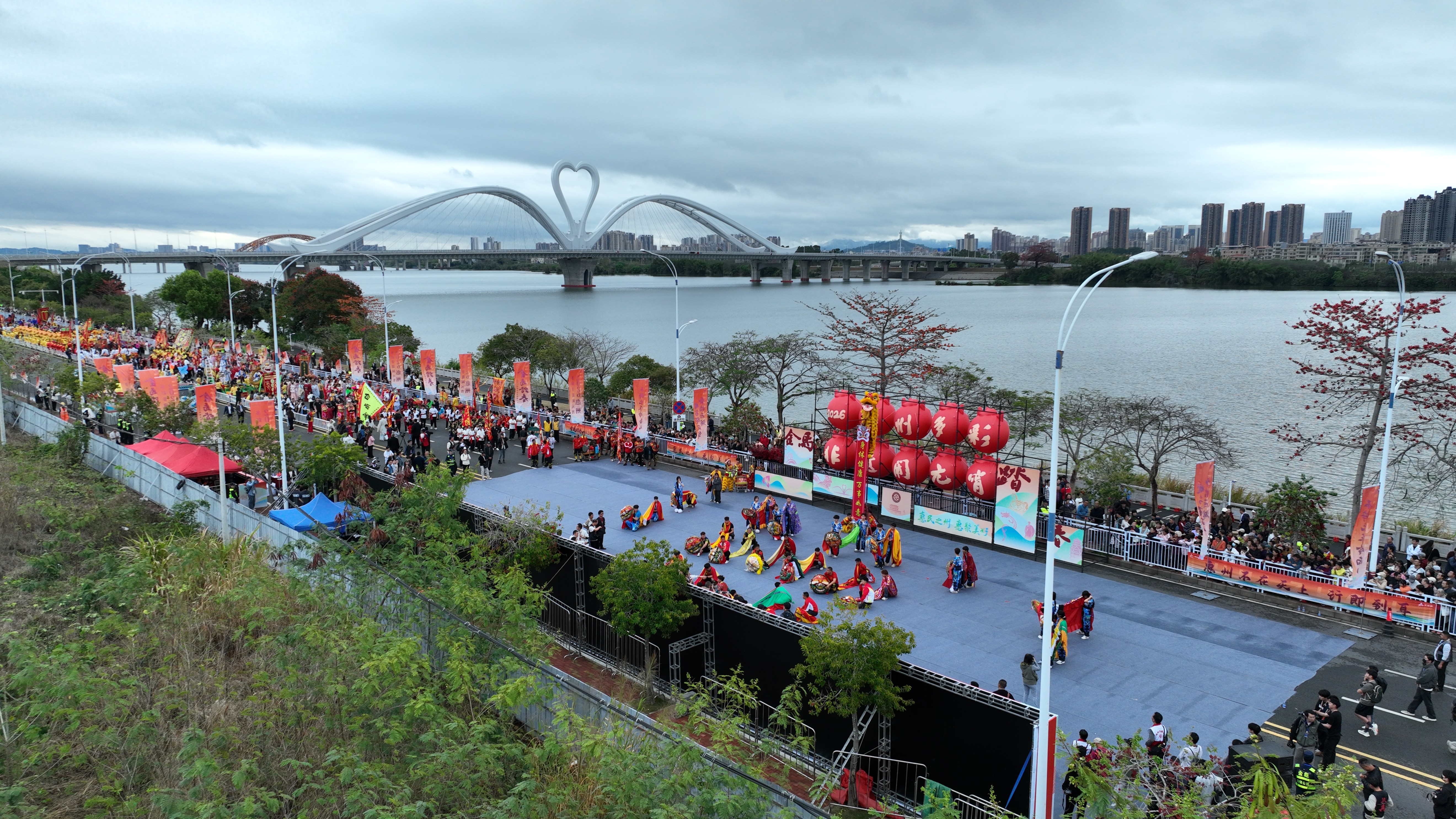 2026惠州美食节_2026惠州多彩非遗闹元宵大巡游_惠州鹅城大桥夜市非遗表演