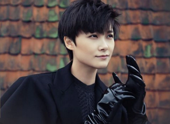 05届超女婚姻情况_周杰伦和李宇春绯闻_2005超女现状