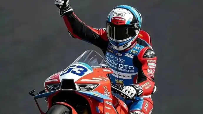 张雪机车 葡萄牙站 世界超级摩托车锦标赛 中国制造 赛车运动 商业价值_“张雪机车”位列超级杆位赛第二名