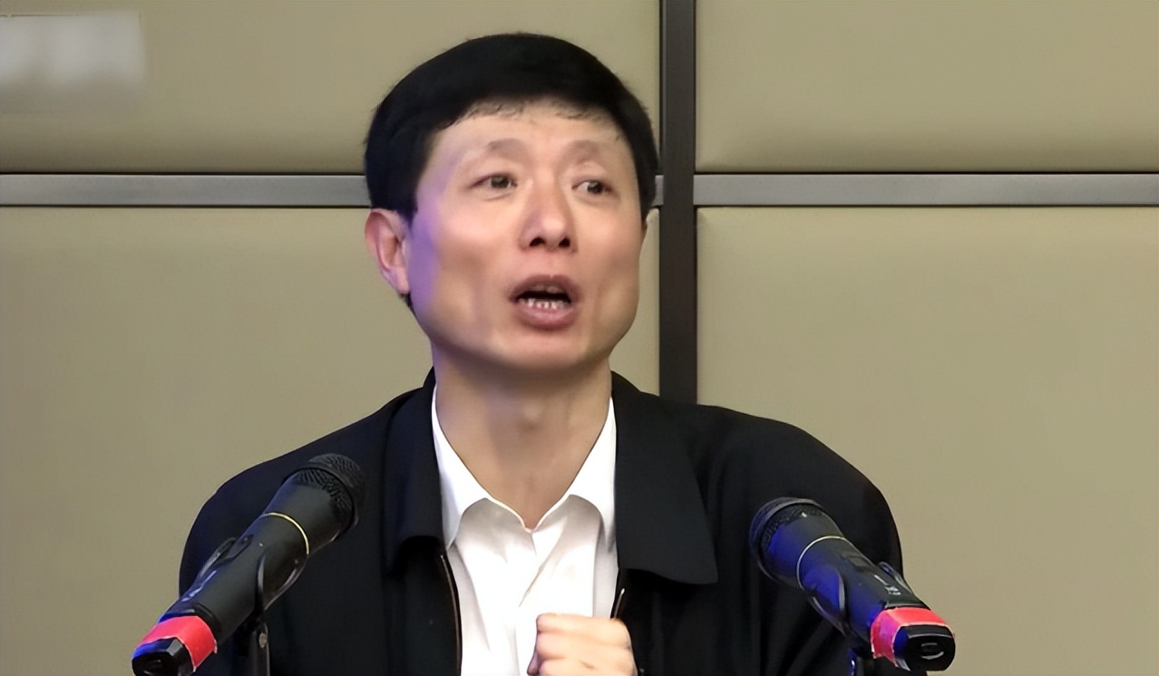 军事专家不靠谱_张召忠是大忽悠吗_战忽局张召忠