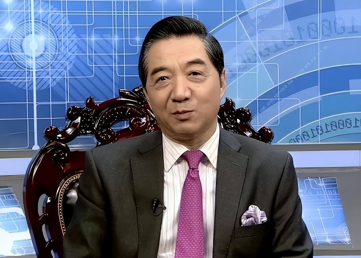 张召忠是大忽悠吗_军事专家不靠谱_战忽局张召忠