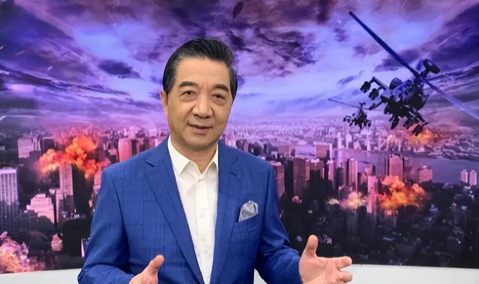 郑强爱国言论风格_张召忠是大忽悠吗_艾跃进军事课特点