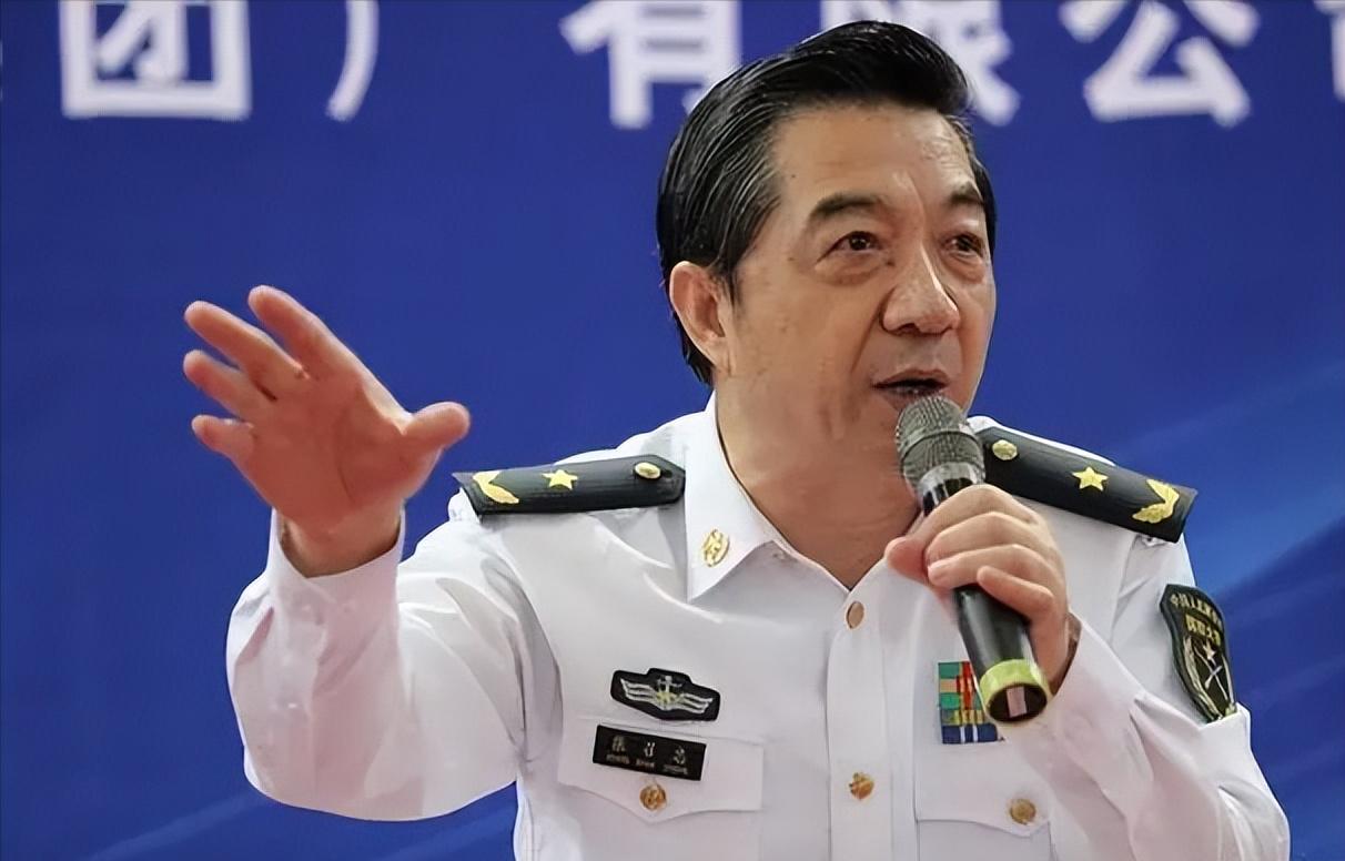 张召忠是大忽悠吗_艾跃进军事课特点_郑强爱国言论风格