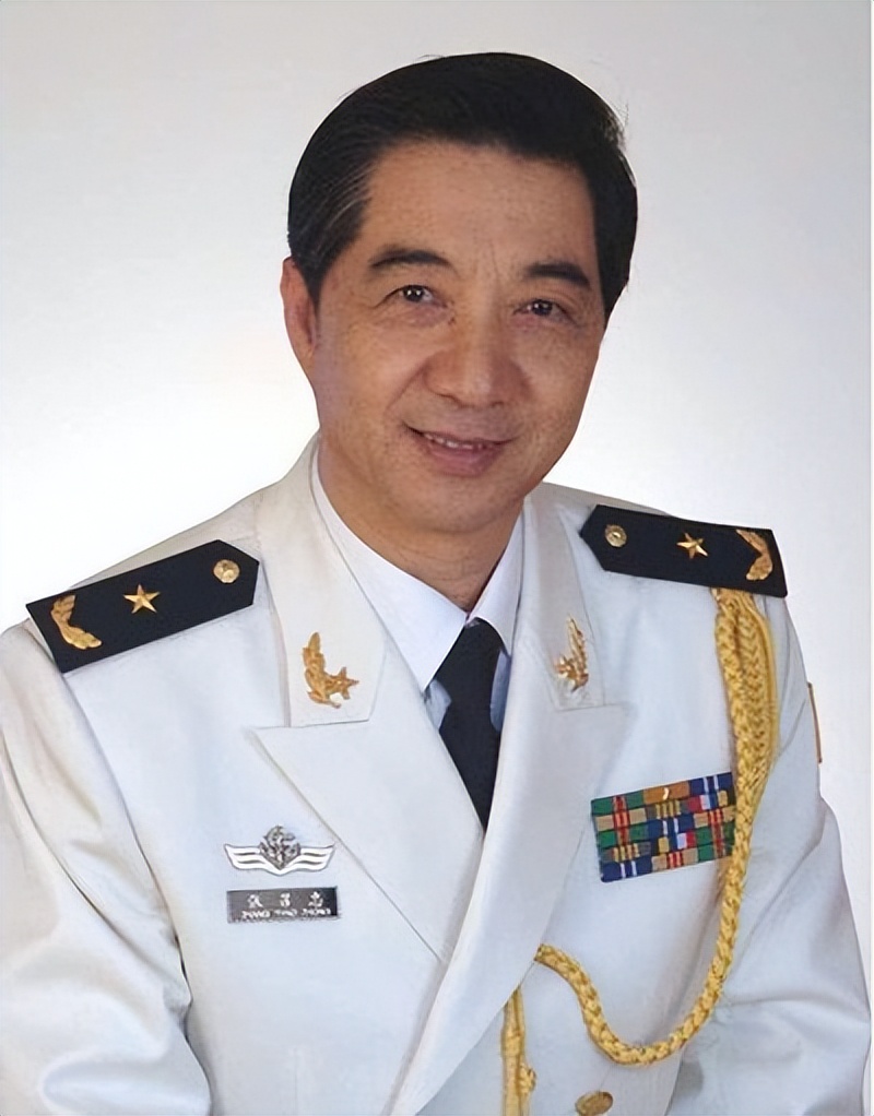 艾跃进大炮真理_张召忠是大忽悠吗_张召忠战略烟雾弹