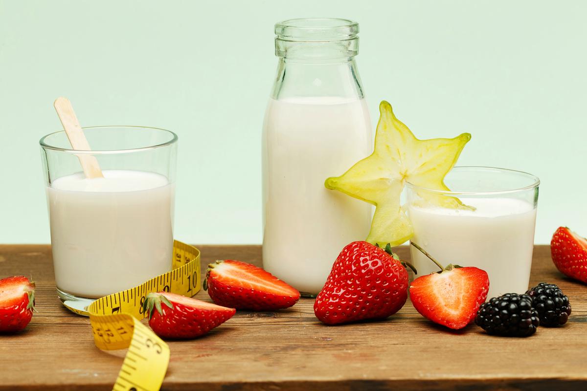 什么时候喝牛奶合适_喝牛奶是什么意思_牛奶是否有害