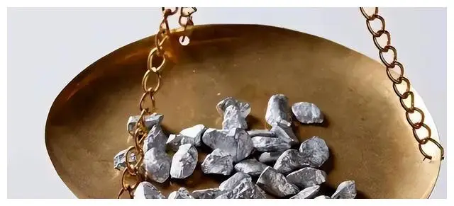 白银在中国历史上的货币地位演变_中国古代货币制度_中国古代银币流通史