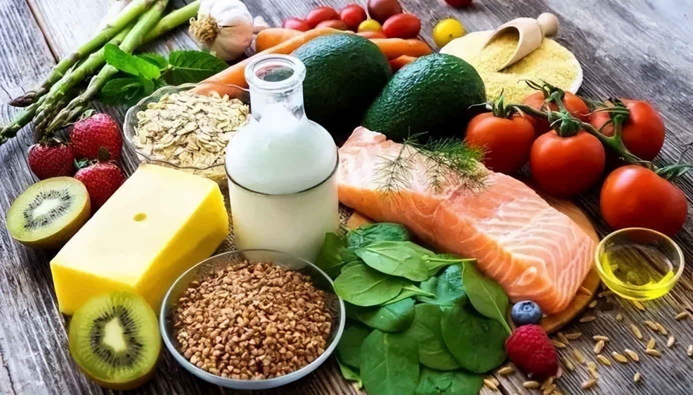 有哪些是含钙的食物_芝麻酱高钙_补钙食物