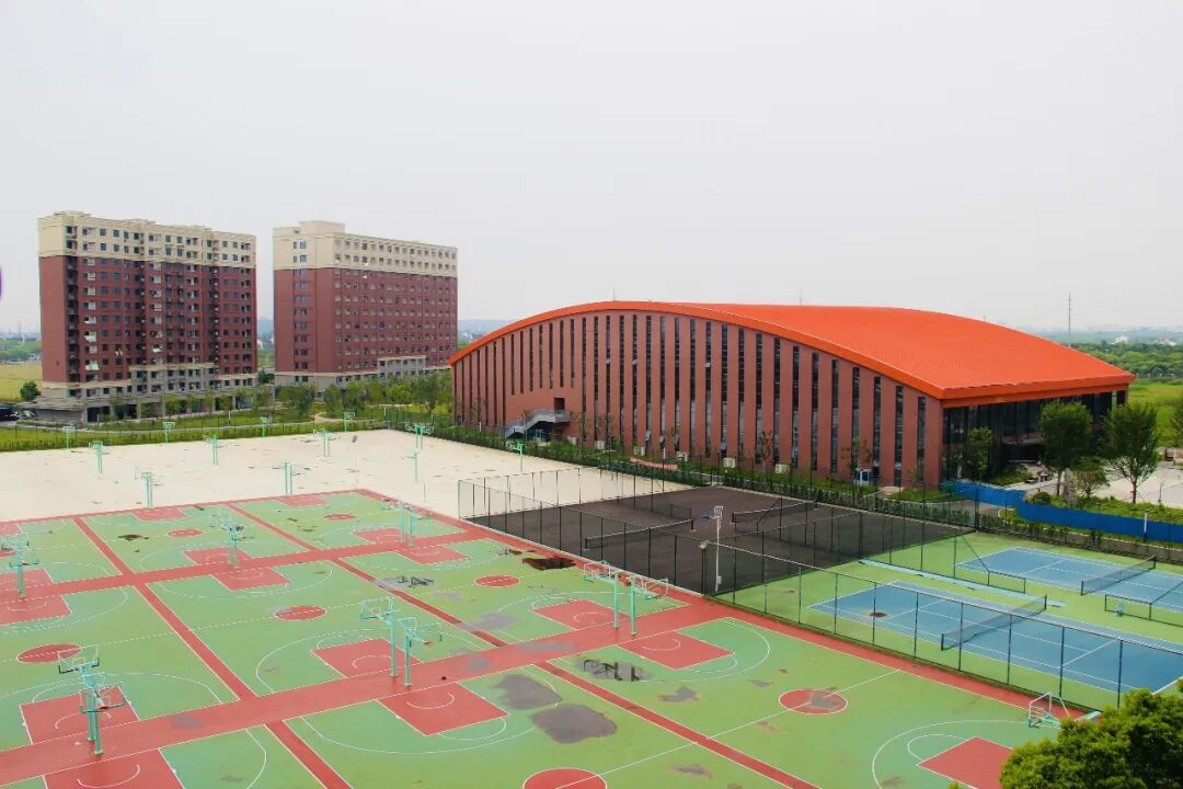 本科专业介绍_上海中侨学院怎么样_上海中侨职业技术大学招生