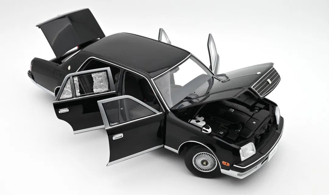 丰田世纪century图片_:丰田世纪 初代 President 1GZ-FE V12