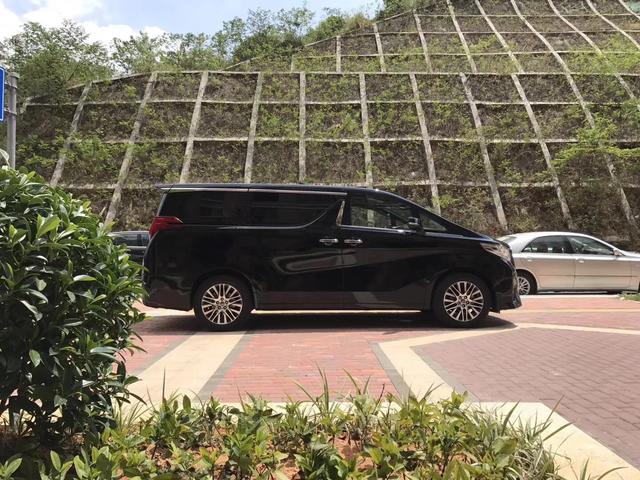 全新一代丰田埃尔法_丰田埃尔法世纪版_丰田世纪century图片