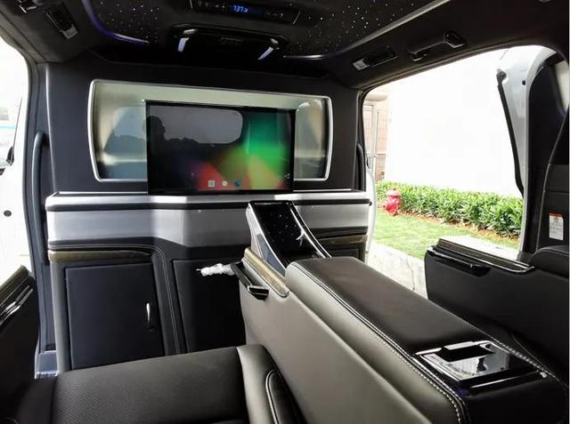 全新一代丰田埃尔法_丰田埃尔法世纪版_丰田世纪century图片