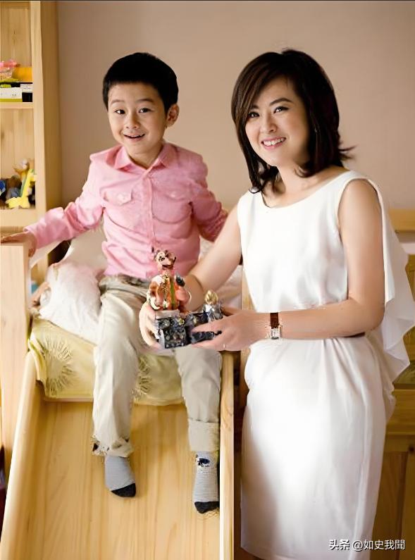 张泉灵北大毕业典礼演讲_张泉灵 主持生涯 事业转型