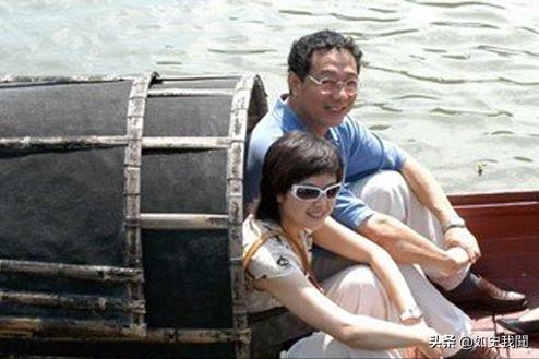 张泉灵北大毕业典礼演讲_张泉灵 主持生涯 事业转型