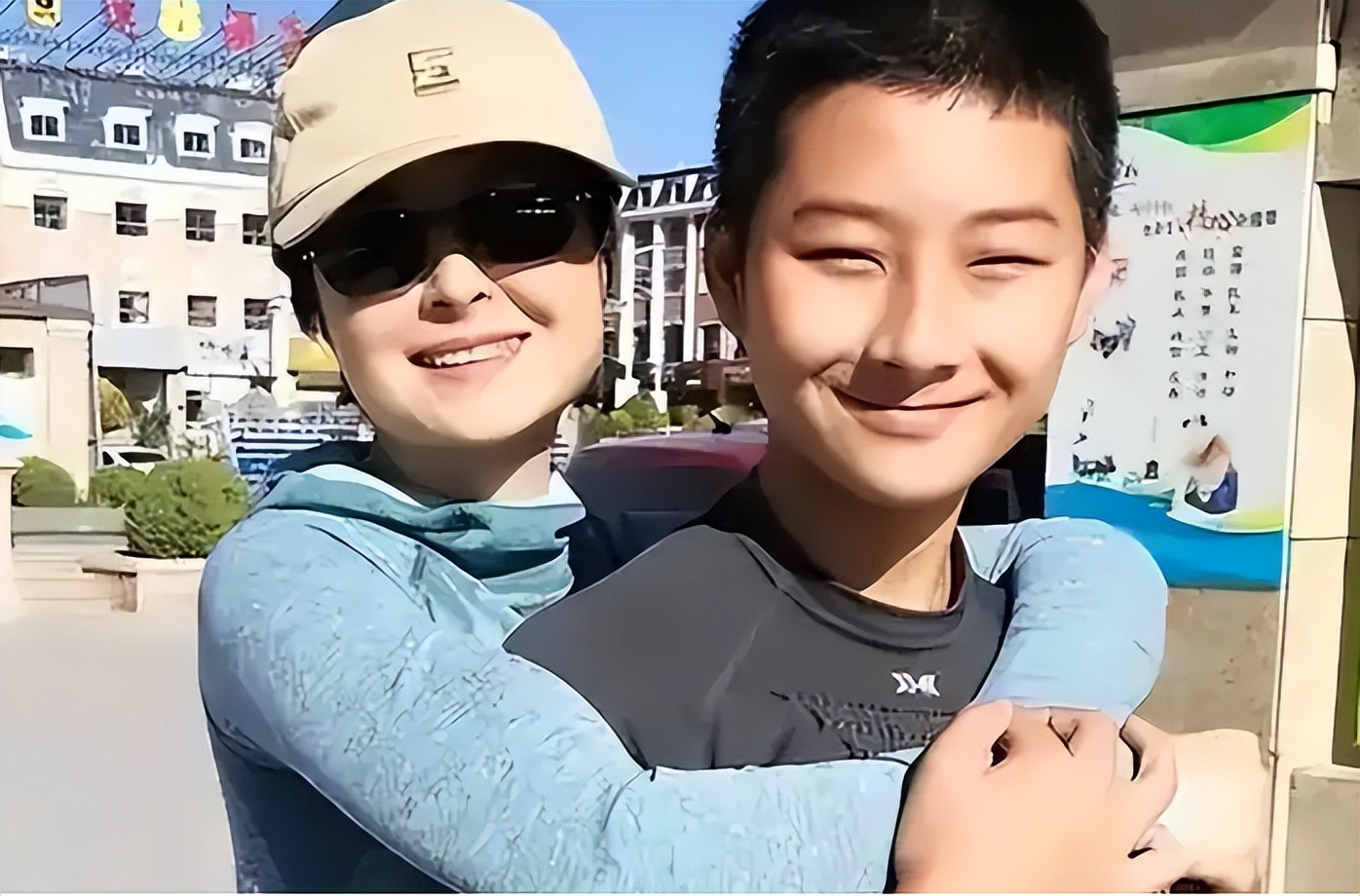 张泉灵 传记_张泉灵 复出主持_张泉灵北大毕业典礼演讲