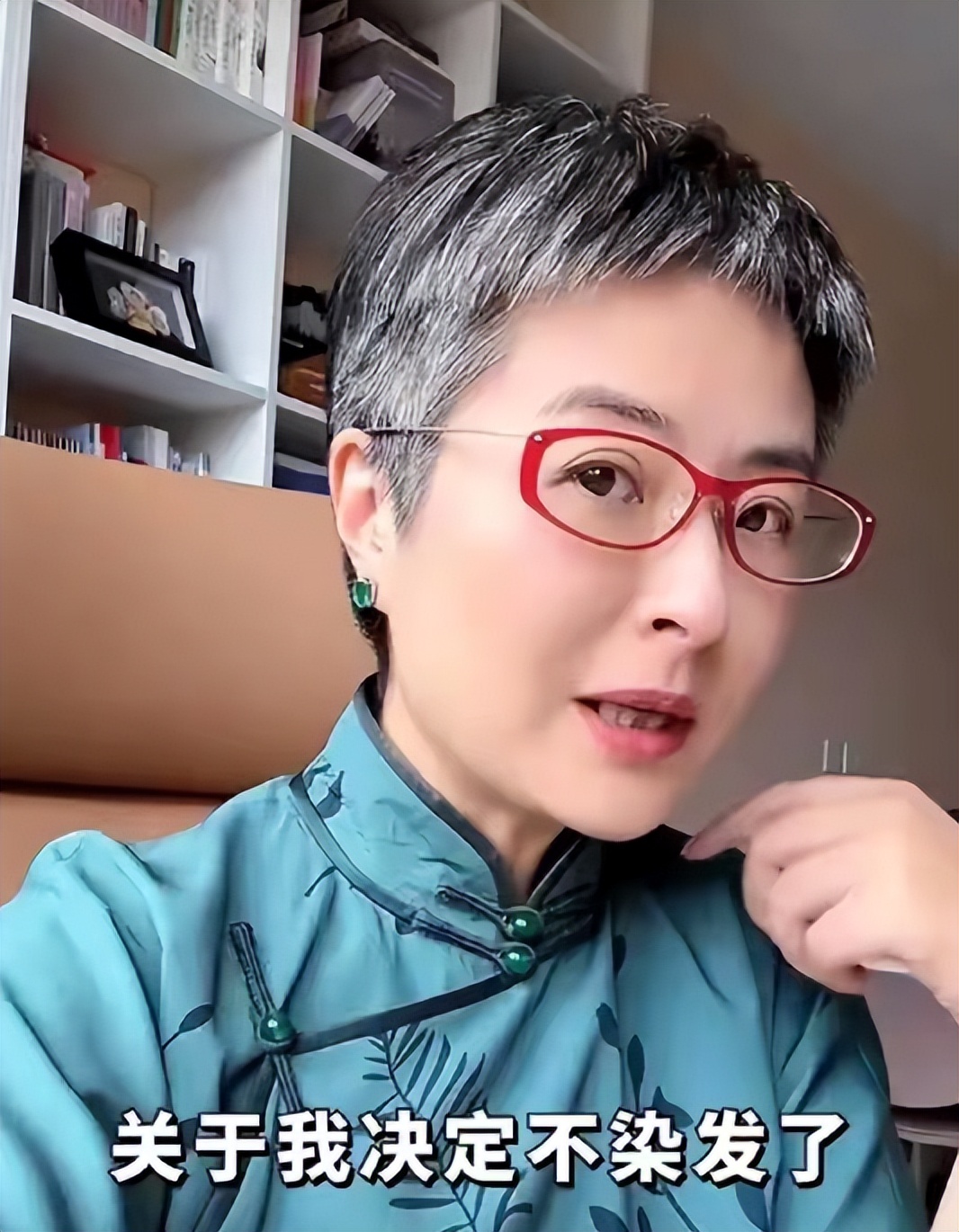 张泉灵 复出主持_张泉灵 传记_张泉灵北大毕业典礼演讲