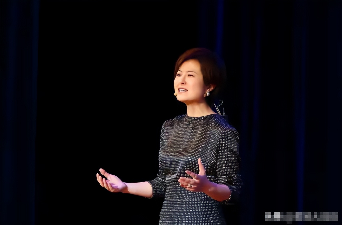 张泉灵北大毕业典礼演讲_张泉灵 复出主持_张泉灵 传记