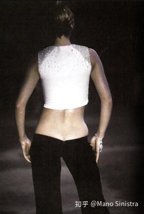 亚历山大麦昆设计理念_亚历山大.麦昆_亚历山大麦昆品牌内涵