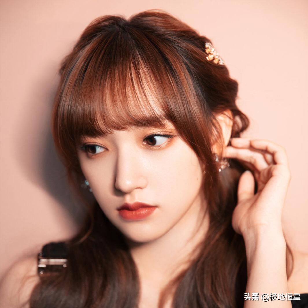 美的多元概念诠释_2025年中国十大美女排行榜_中国美女排行榜前十名